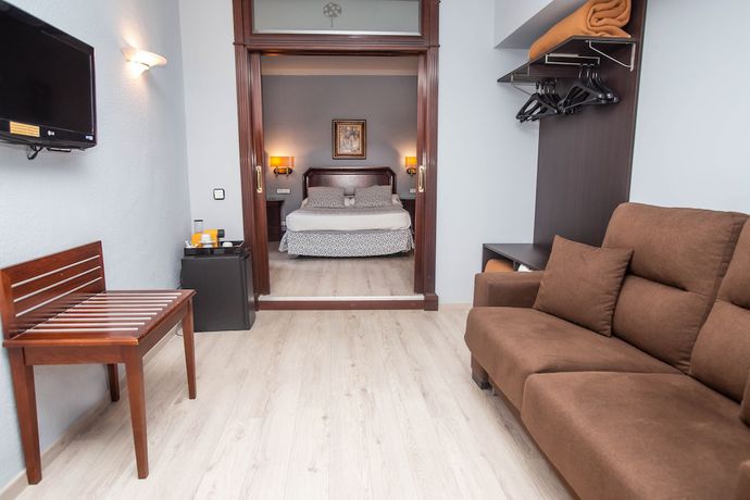 Imagen de la habitación del Hotel Soho Boutique Los Naranjos. Foto 7