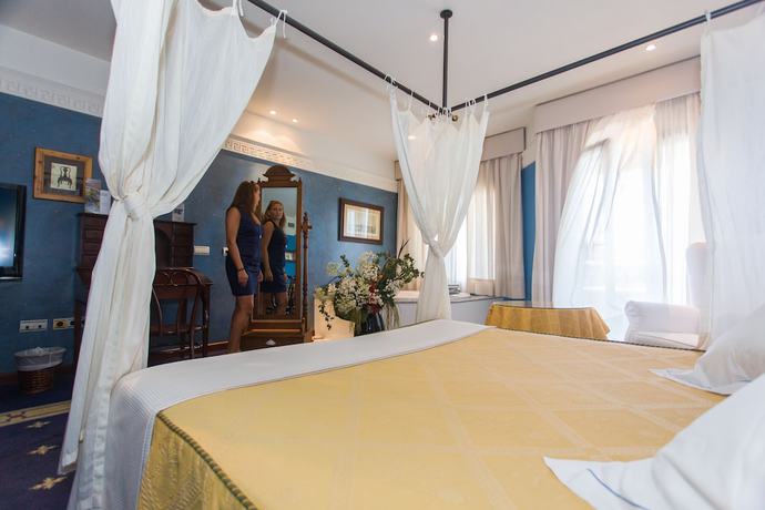 Imagen de la habitación del Hotel Soho Boutique Vistahermosa, Puerto de Santa Mar&iacute;a. Foto 8