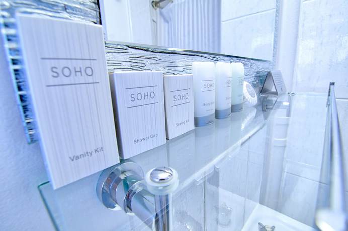 Imagen de la habitación del Hotel Soho Brisbane. Foto 15