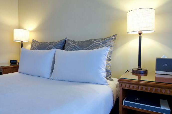 Imagen de la habitación del Hotel Soho Brisbane. Foto 17