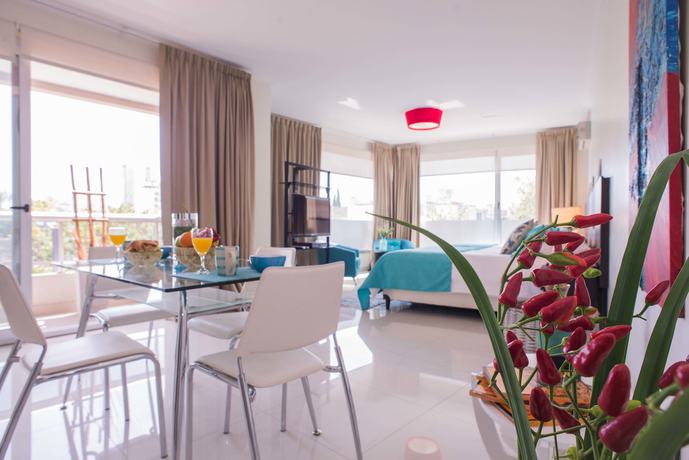 Imagen de la habitación del Hotel Soho Luxury Suites. Foto 14
