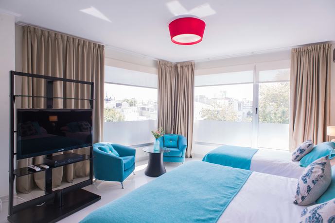 Imagen de la habitación del Hotel Soho Luxury Suites. Foto 18