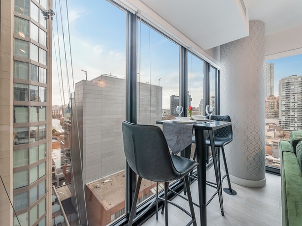 Imagen de la habitación del Hotel Soho Suites Yorkville. Foto 14