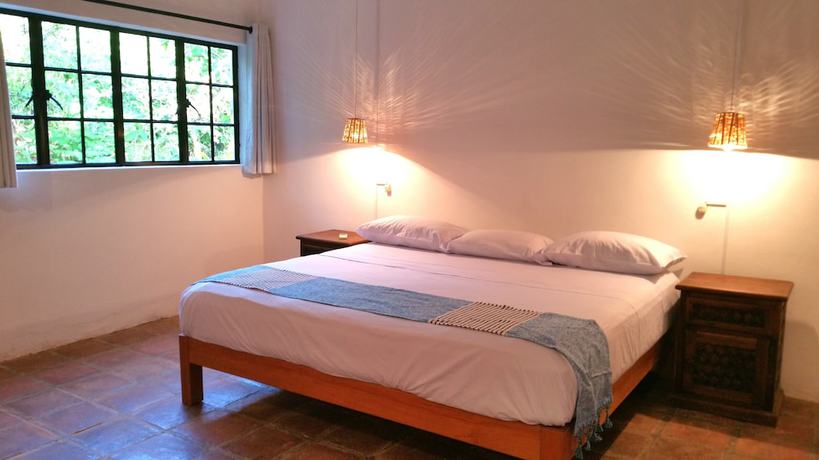 Imagen de la habitación del Hotel Soiree. Foto 9