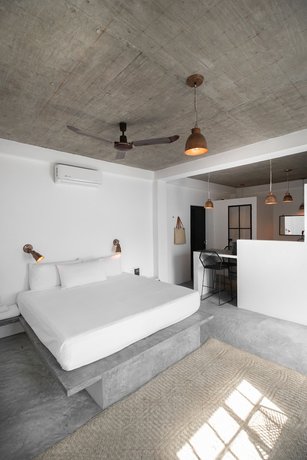 Imagen de la habitación del Hotel Soiree. Foto 10