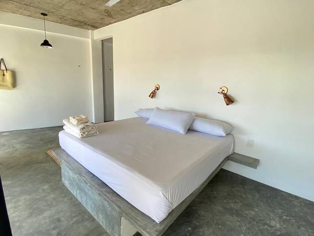 Imagen de la habitación del Hotel Soiree. Foto 12