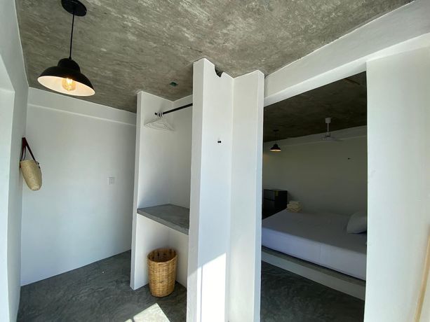 Imagen de la habitación del Hotel Soiree. Foto 17