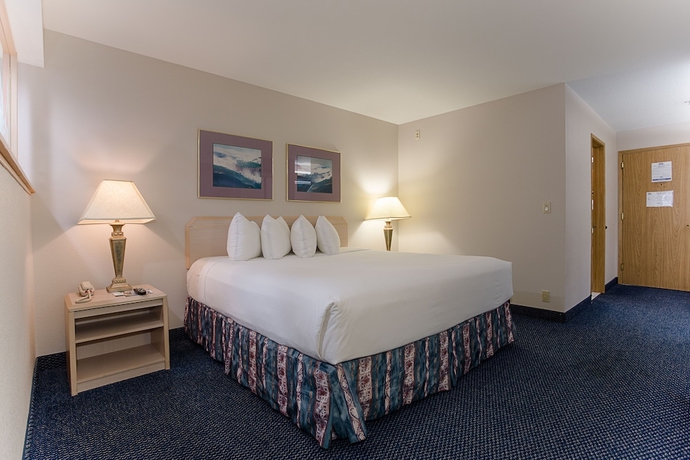 Imagen de la habitación del Hotel Sojourn Suites Portland Airport. Foto 7