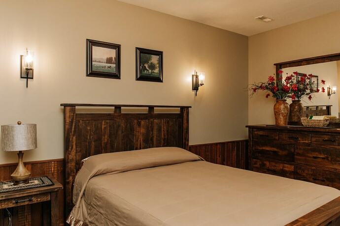 Imagen general del Hotel Sojourner\'s Lodge and Log Cabin Suites. Foto 2
