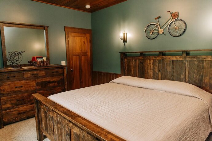 Imagen de la habitación del Hotel Sojourner\'s Lodge and Log Cabin Suites. Foto 18