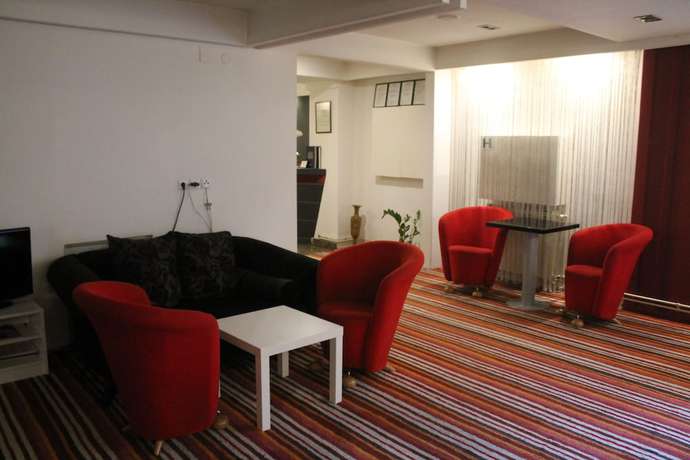 Imagen del bar/restaurante del Hotel Sokak. Foto 3