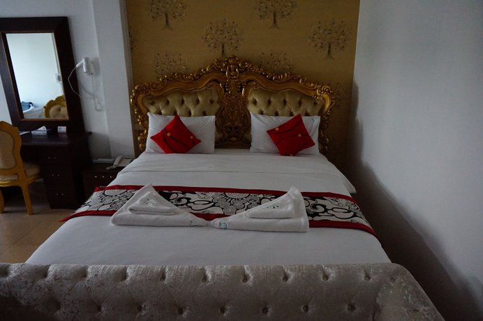 Imagen de los interiores del Hotel Sokdee City. Foto 19