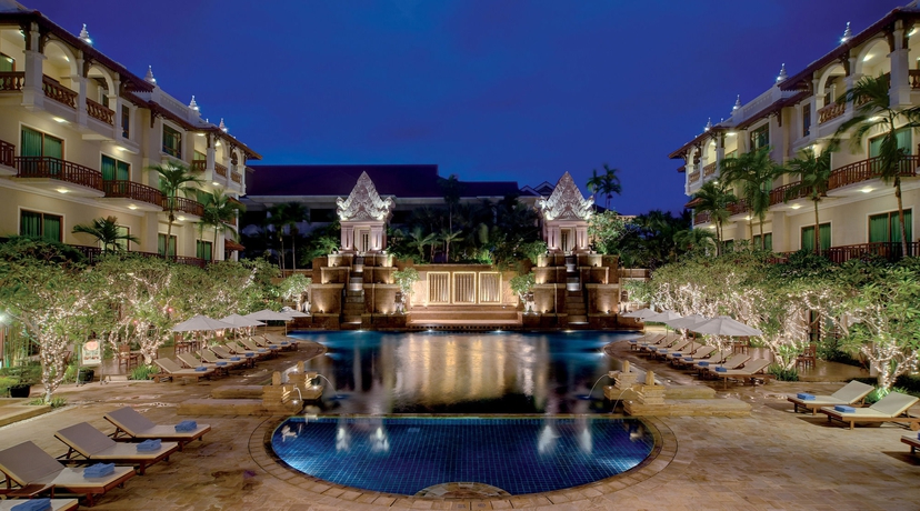 Imagen de la piscina del Hotel Sokha Angkor Resort. Foto 16