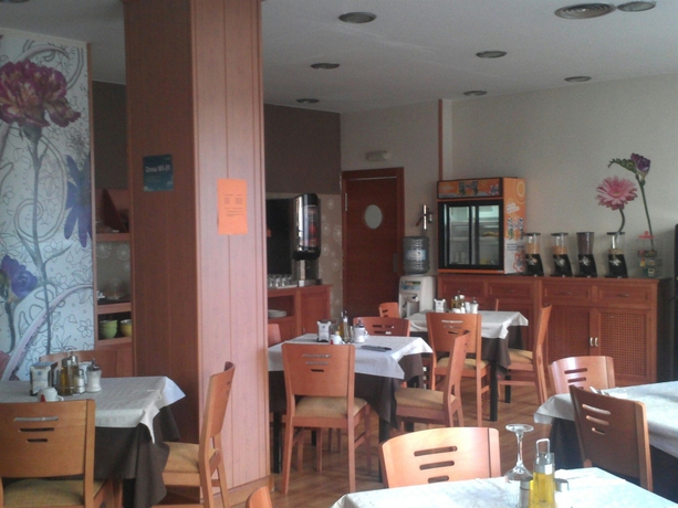 Imagen del bar/restaurante del Hotel Sol Almería. Foto 4