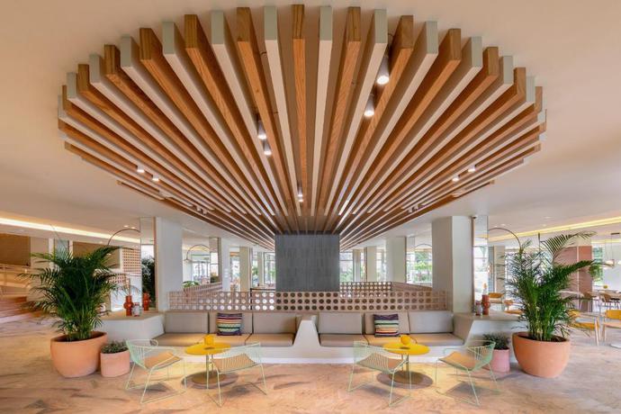 Imagen de los interiores del Hotel Sol Arona Tenerife. Foto 28