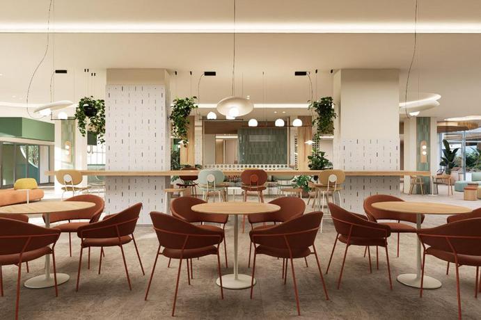 Imagen del bar/restaurante del Hotel Sol Arona Tenerife. Foto 6