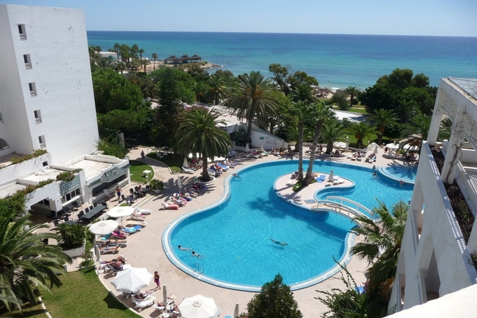 Imagen general del Hotel Sol Azur Beach. Foto 6