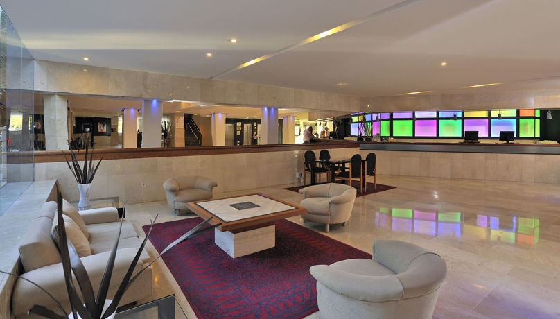 Imagen de los interiores del Hotel Sol Barbados. Foto 12