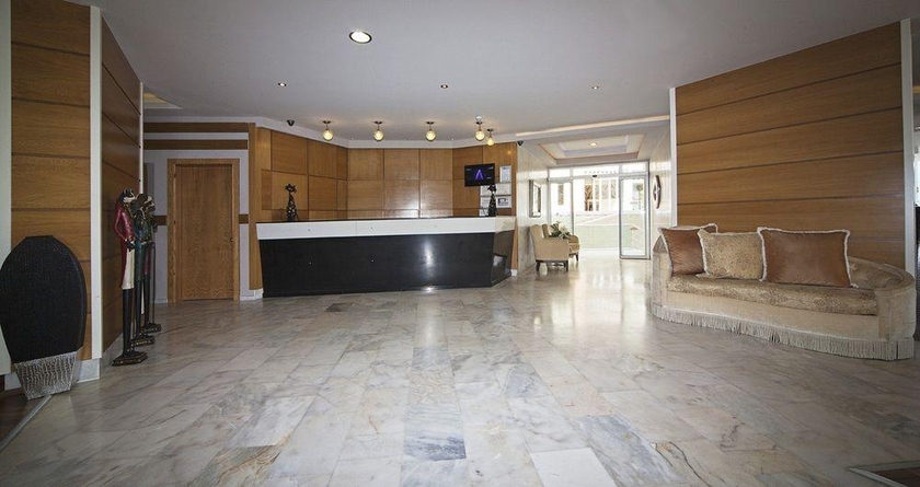 Imagen general del Hotel Sol Beach Hotel. Foto 1