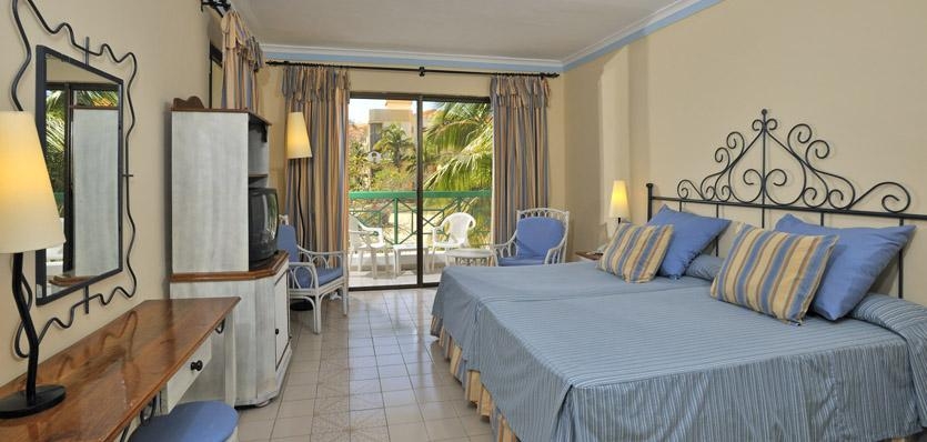Imagen de la habitación del Hotel Sol Caribe Beach. Foto 3