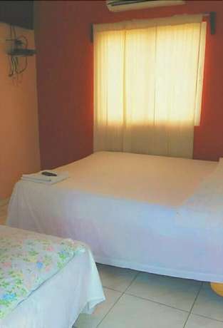 Imagen de la habitación del Hotel Sol Caribe. Foto 11