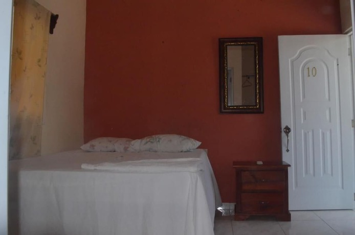 Imagen de la habitación del Hotel Sol Caribe. Foto 14