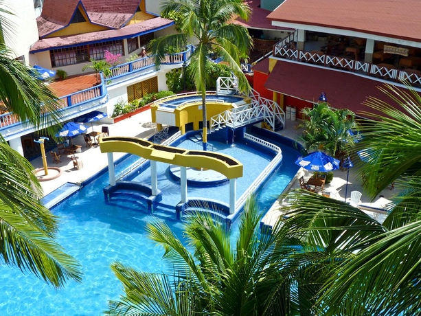 Imagen de la piscina del Hotel Sol Caribe San Andres - All Inclusive. Foto 11