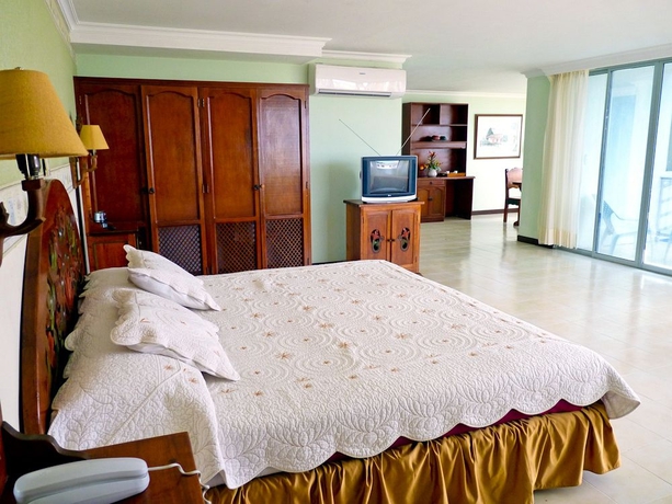 Imagen de la habitación del Hotel Sol Caribe Sea Flower. Foto 6