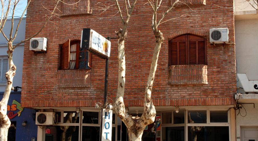 Imagen general del Hotel Sol Colonia. Foto 1