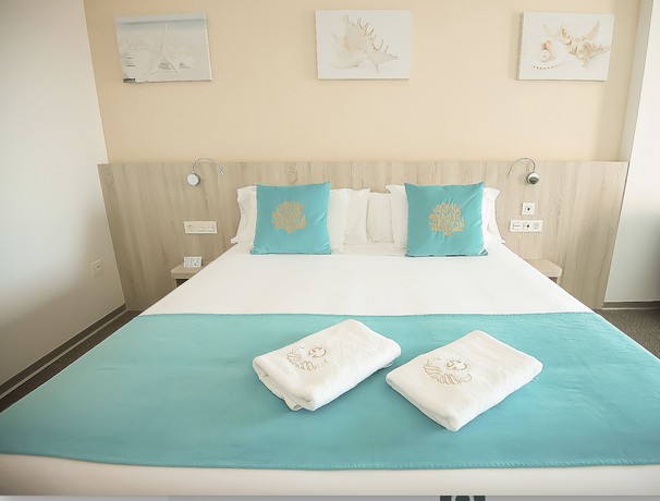 Imagen de la habitación del Hotel Sol De Jávea. Foto 4