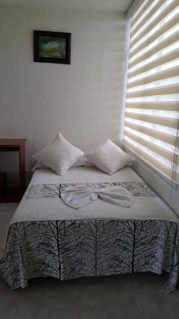 Imagen de la habitación del Hotel Sol De Oro. Foto 8
