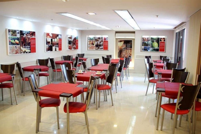 Imagen del bar/restaurante del Hotel Sol De Piedra Suites and Apart. Foto 3