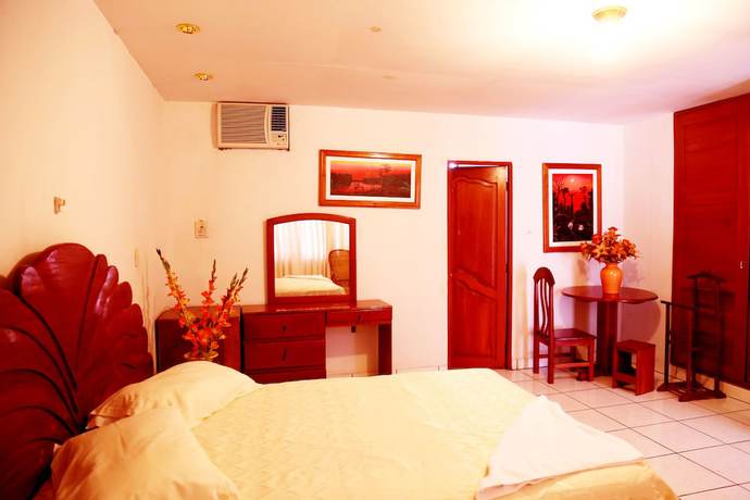 Imagen de la habitación del Hotel Sol Del Oriente. Foto 9