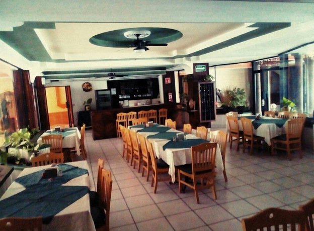Imagen del bar/restaurante del Hotel Sol Del Pacifico. Foto 4