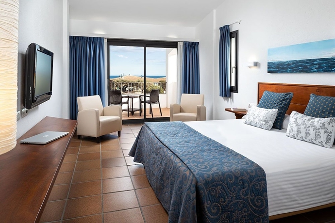 Imagen de la habitación del Hotel Sol Ixent. Foto 4