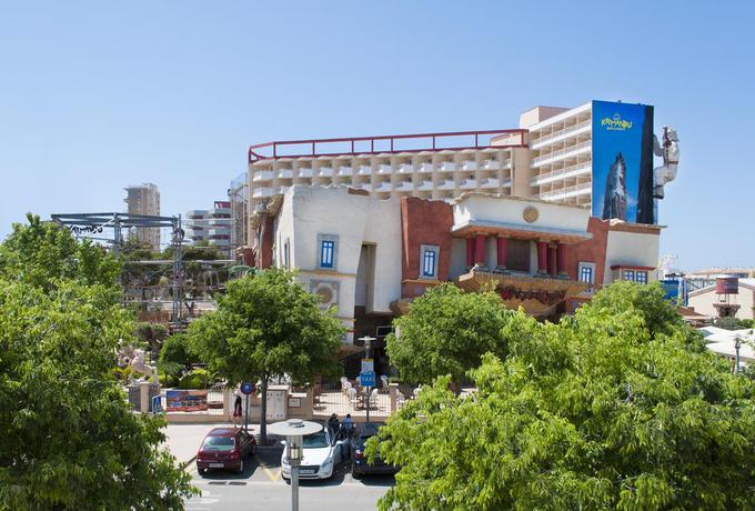 Imagen de los exteriores del Hotel Sol Katmandu Park and Resort. Foto 6