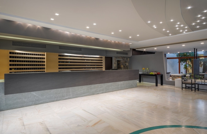 Imagen de los interiores del Hotel Sol Marina Beach Crete. Foto 19