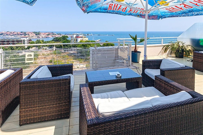 Imagen de los exteriores del Hotel Sol Marina Palace. Foto 10