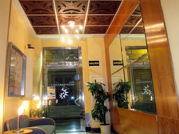 Imagen de los interiores del Hotel Sol Mediterráneo. Foto 9