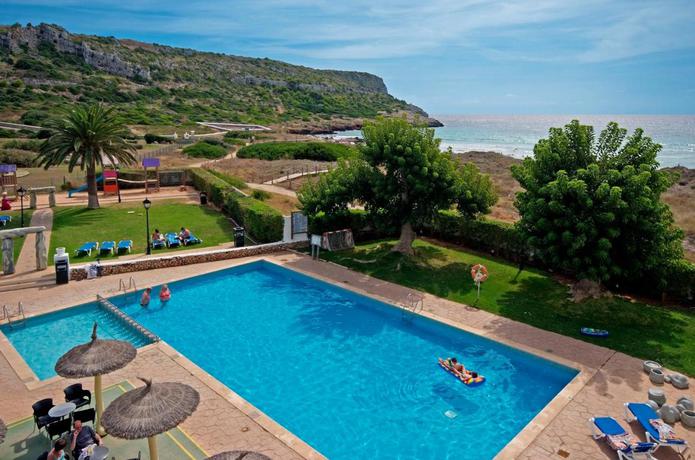 Imagen de la habitación del Hotel Sol Milanos Pingüinos. Foto 7