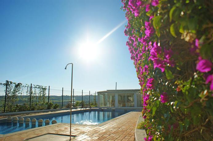 Imagen de los exteriores del Hotel Sol Nascente. Foto 9