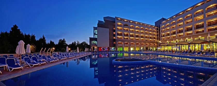 Imagen de la piscina del Hotel Sol Nessebar Bay - All Inclusive. Foto 12