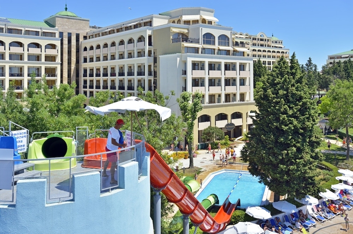 Imagen de la piscina del Hotel Sol Nessebar Bay - All Inclusive. Foto 19