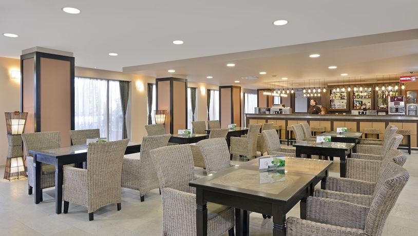 Imagen de los interiores del Hotel Sol Nessebar Mare. Foto 11