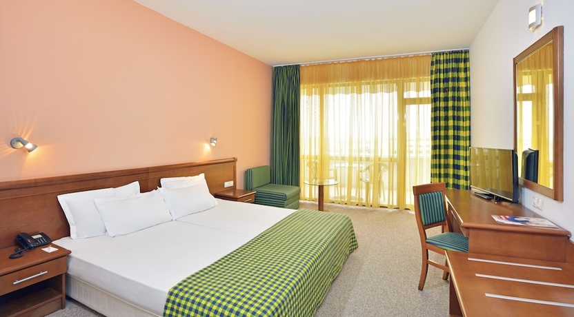 Imagen de la habitación del Hotel Sol Nessebar Mare. Foto 9