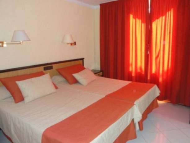 Imagen general del Hotel Sol Palmeras. Foto 10