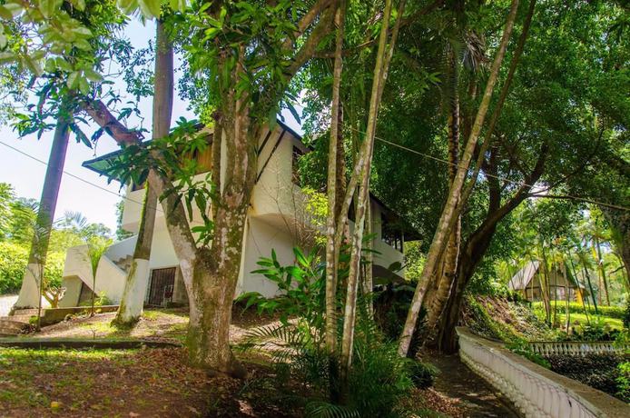 Imagen de los exteriores del Hotel Sol Pintada. Foto 13