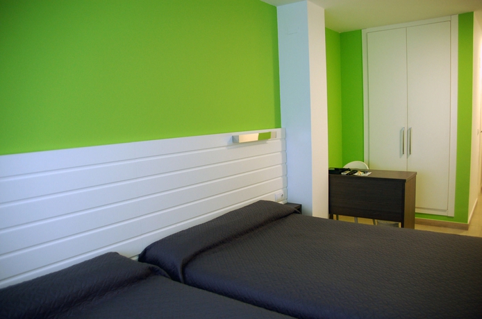 Imagen de la habitación del Hotel Sol Playa. Foto 9