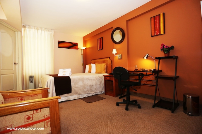 Imagen de la habitación del Hotel Sol Plaza. Foto 13