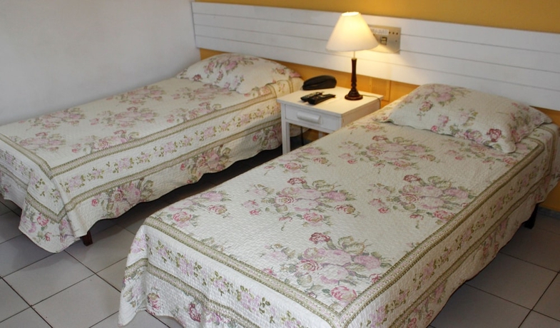 Imagen de la habitación del Hotel Sol Praia Marina. Foto 10